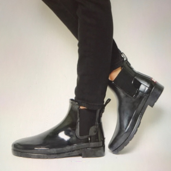 hunter chelsea gloss ankle boots